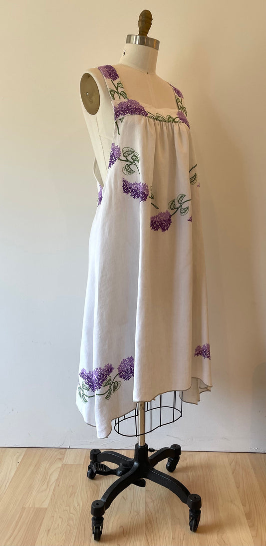 *Lilac Love Song* ~ Vintage Hand Embroidered Linen Tablecloth Dress ~ Size 2X