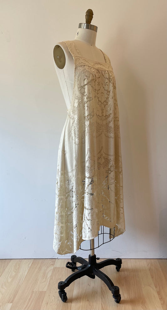 *Leafy Splendor* ~ Vintage Lace Tablecloth Dress ~ Size M/L