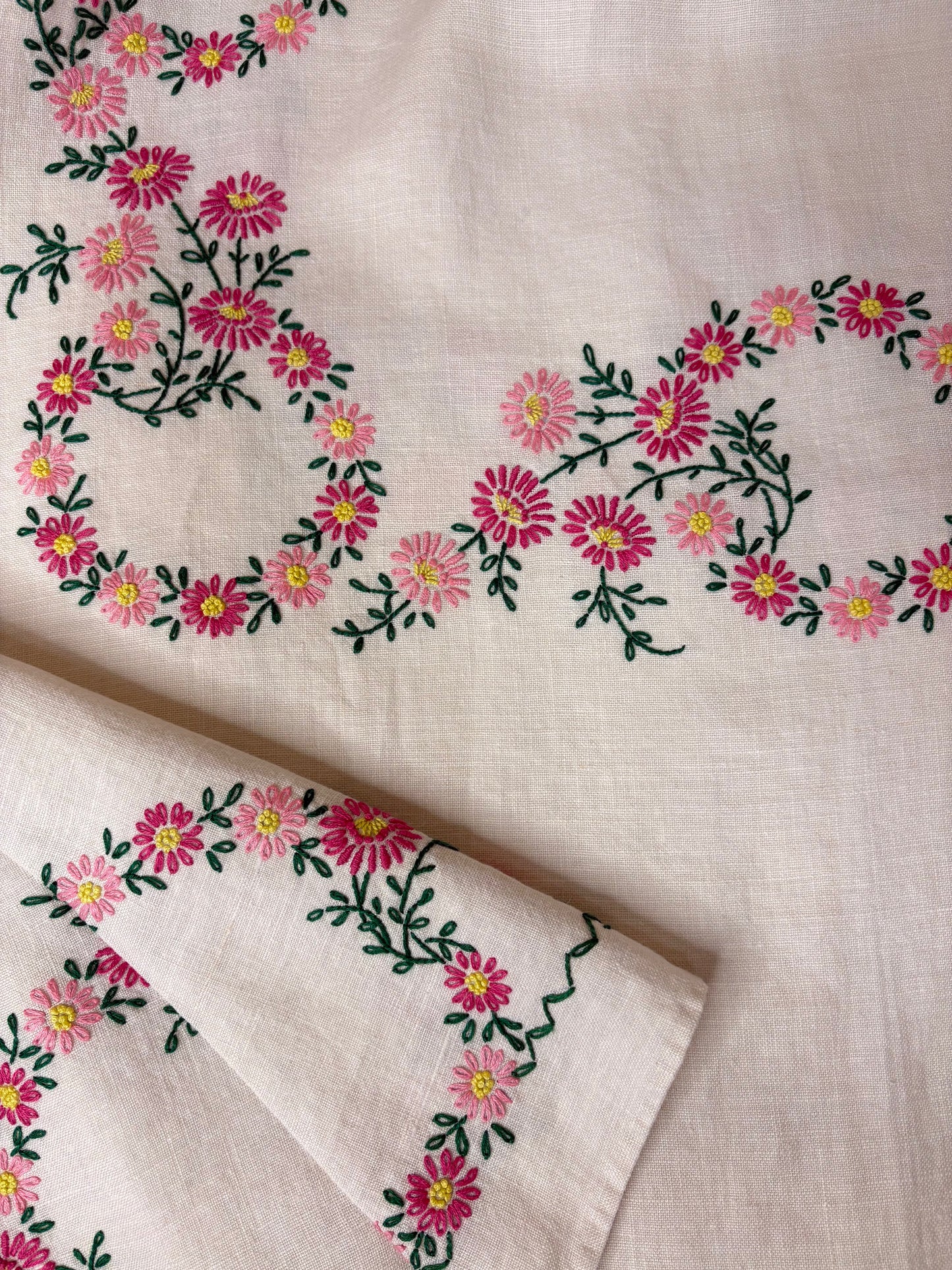 *Ring Around the Rosie* ~ Vintage Hand Embroidered Linen Tablecloth Dress ~ M