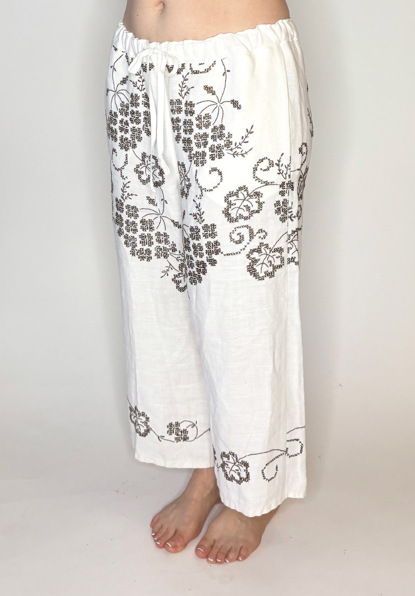 *SAMPLE* ~ Vintage Hand Embroidered Linen Tablecloth Pants ~ Size S/M