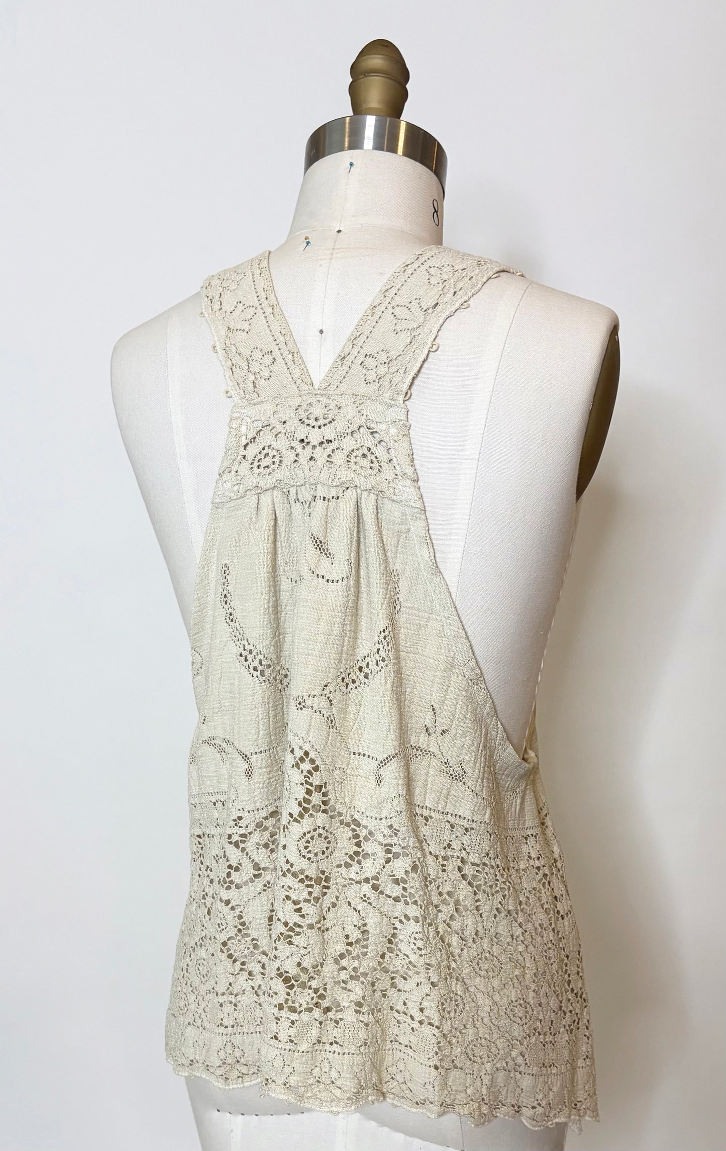 Vintage Candlelight Lace Tablecloth Solstice Top ~ Size S/M