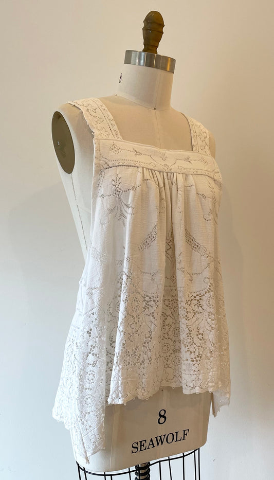 Vintage Soft White Lace Tablecloth ~ Solstice Top ~ Size XL