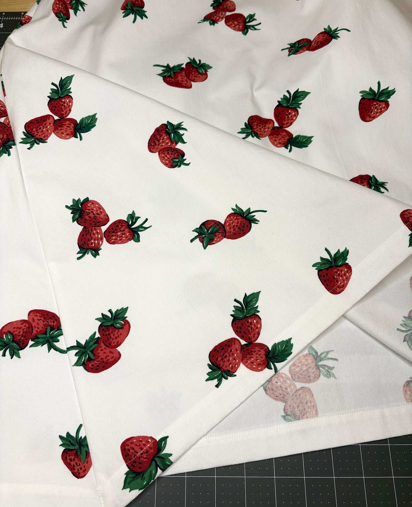 *Picnic Basket* ~ Vintage Strawberry Print Tablecloth Dress ~ M