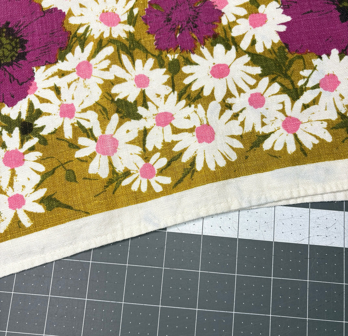 *Absolutely Spectacular* ~ Vintage Retro Floral Linen Tablecloth Dress ~ XS
