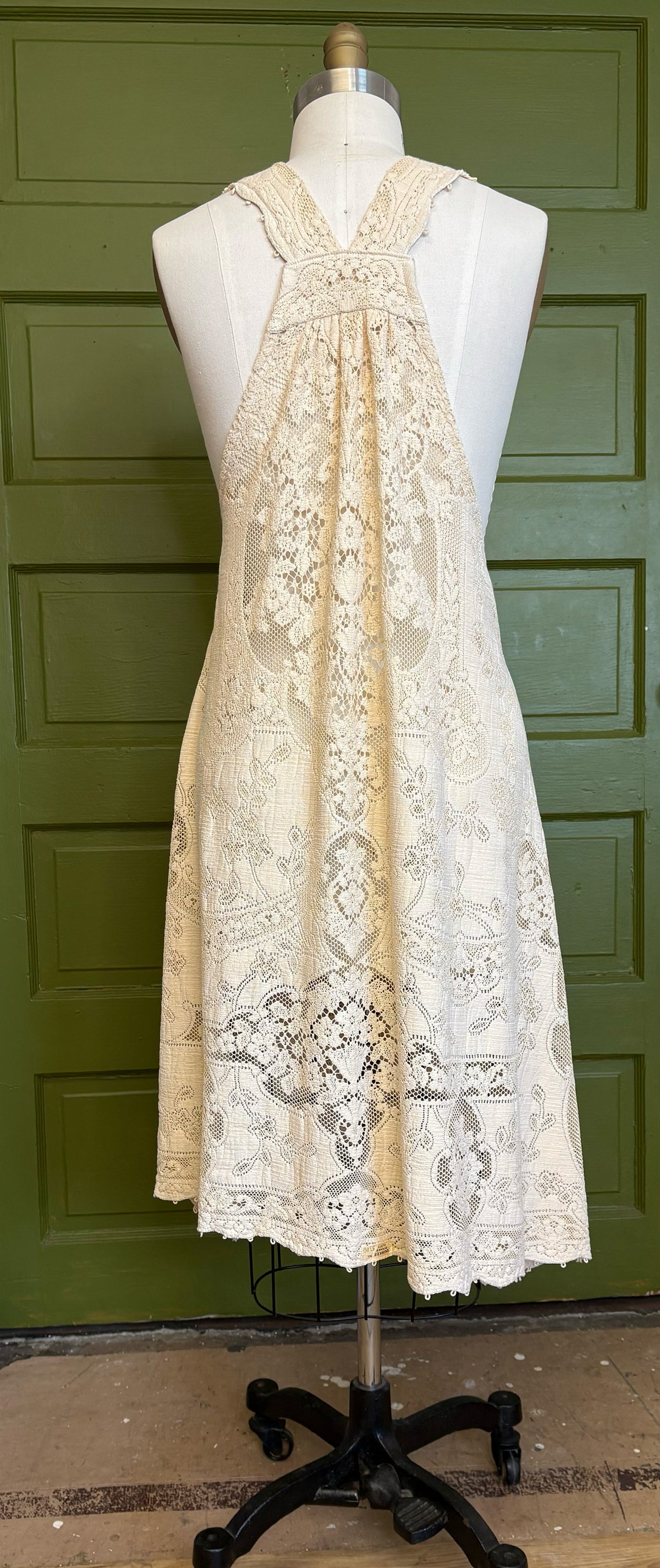 *Ultra Glamorous* ~ Vintage Quaker Lace Tablecloth Dress ~ XS/S