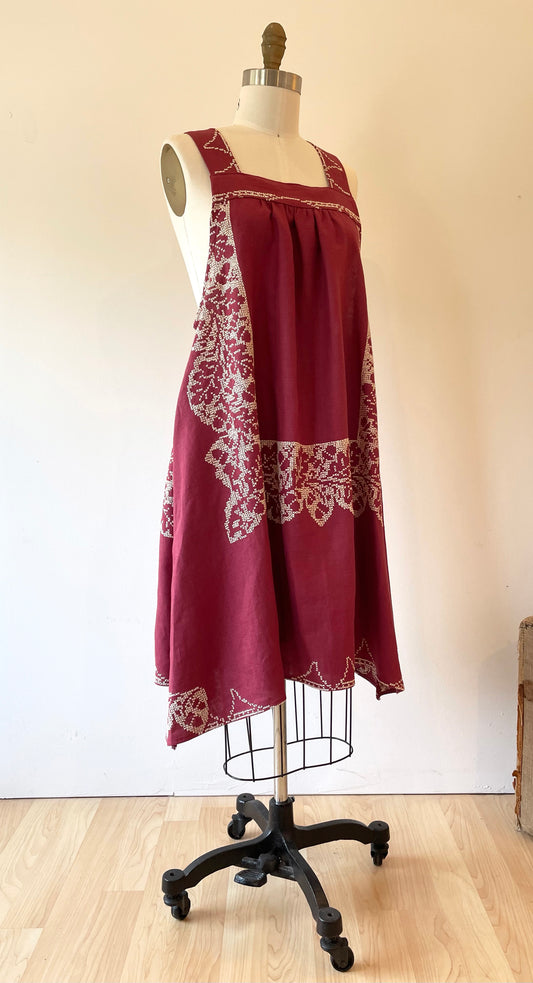 Vintage Tablecloth Dress ~ Hand Embroidered Oak Leaves & Acorns on Wine-Colored Linen ~ Size M