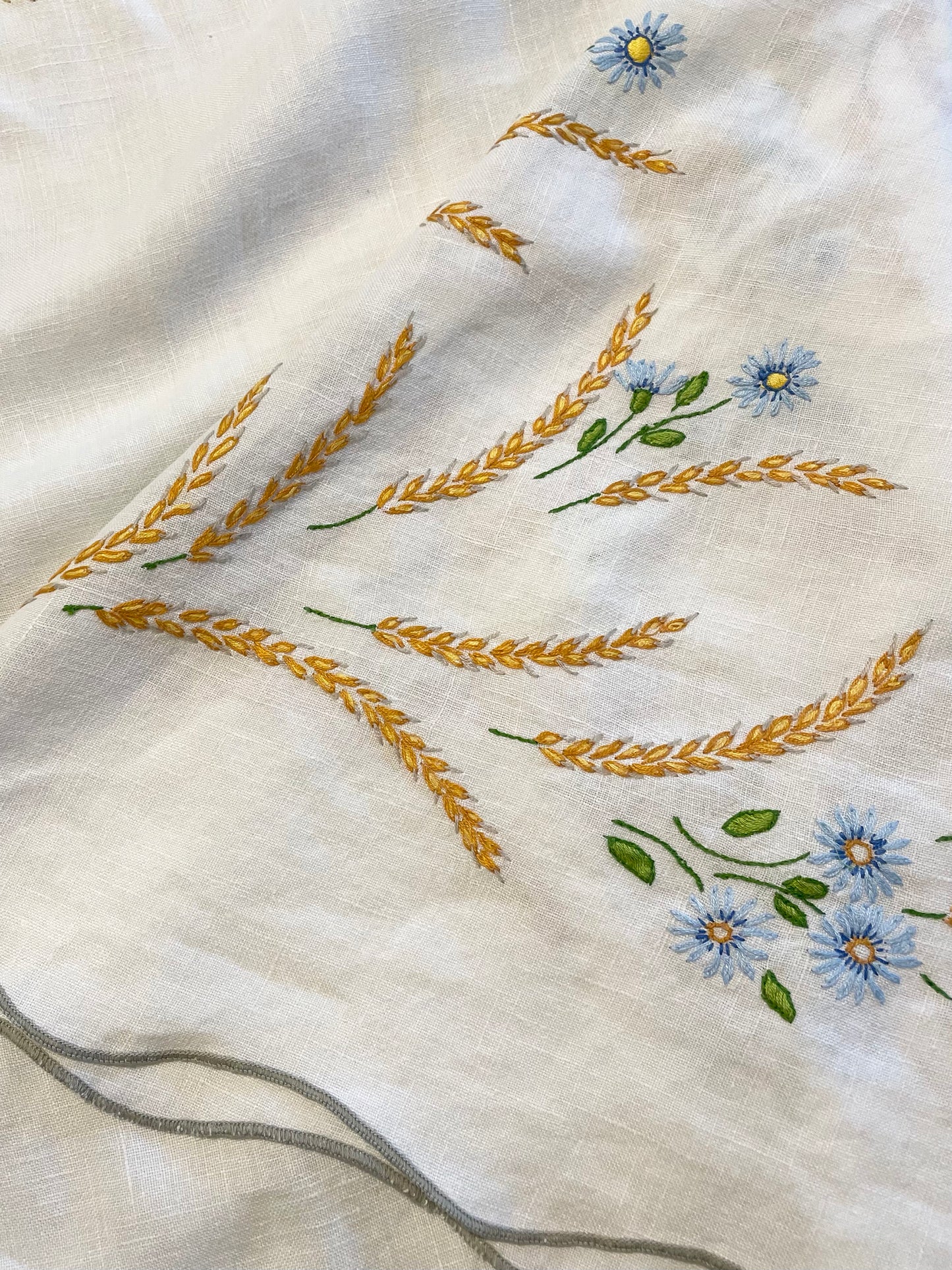 *Wheat Fields + Wildflowers* ~ Vintage Hand Embroidered Tablecloth Dress ~ Size XL