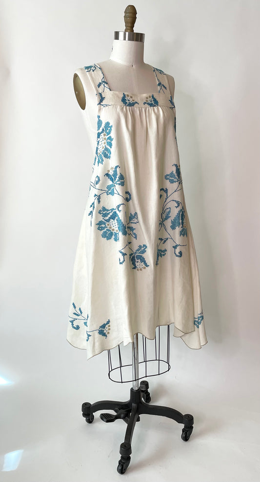 *Stunning Kingfisher Blue Floral* ~ Hand Embroidered Vintage Linen Tablecloth Dress ~ Size M