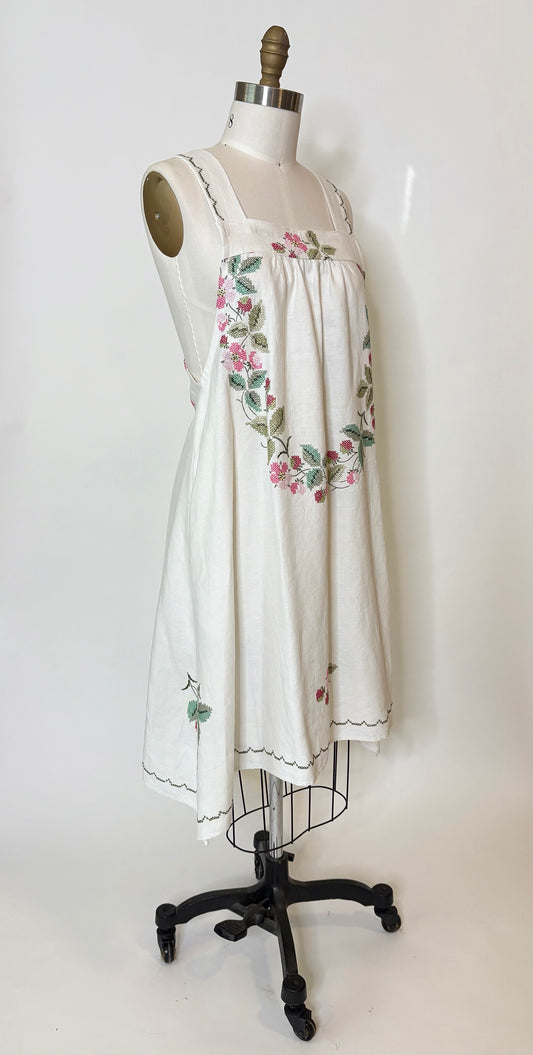 *Strawberry Fields Forever* ~ Vintage Hand Embroidered Tablecloth Dress ~ M